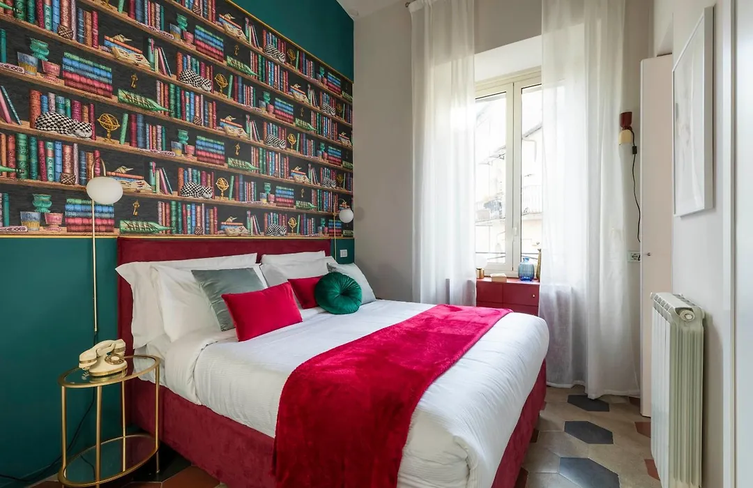 Ych-Colosseo Book House-1